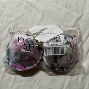 Victoria’s Secret PINK push up bra 34C. Brand New in bag!